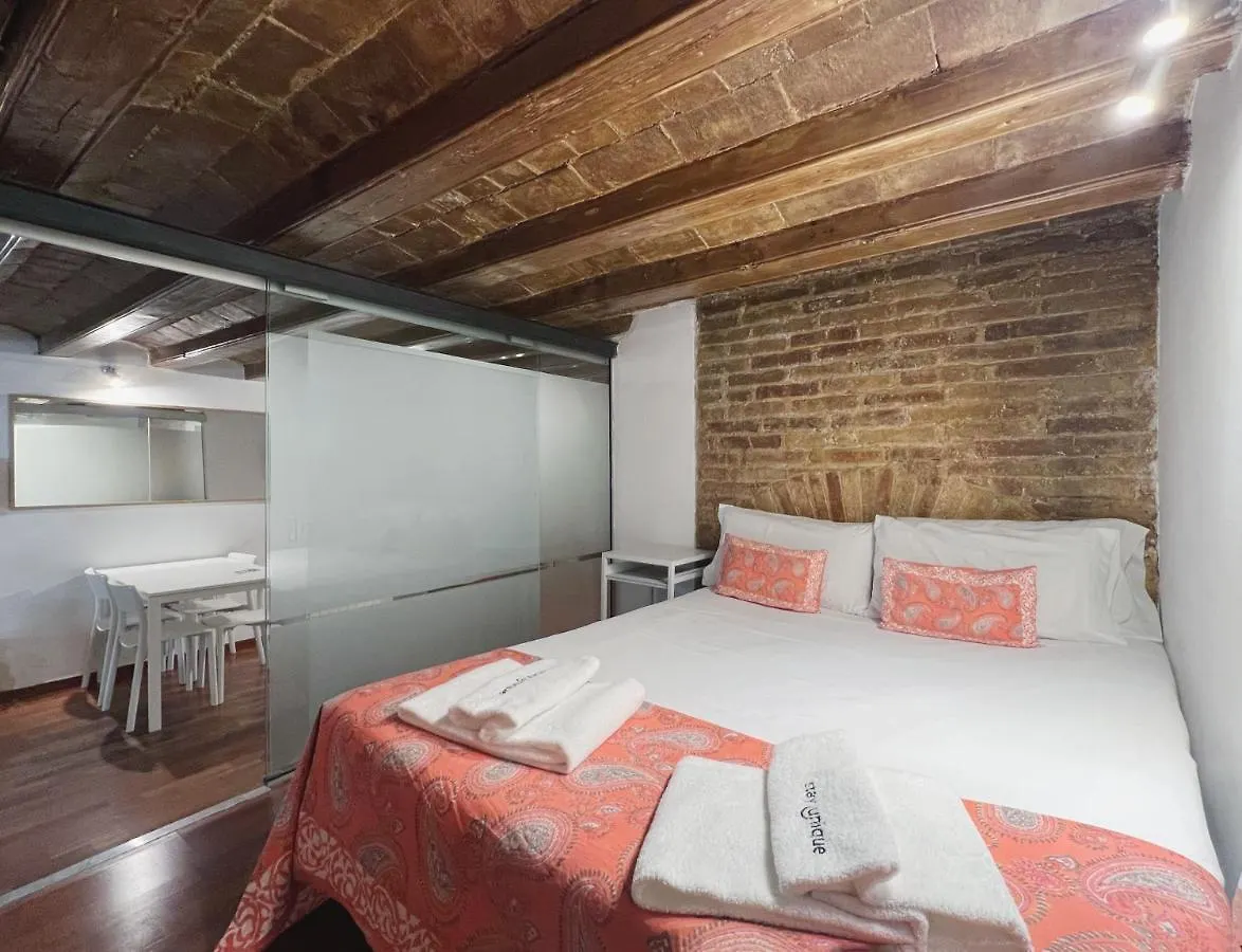 Stay U-Nique Apartments Placa Universitat Barcelona